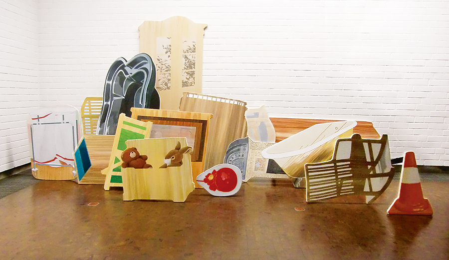 Siebter Oktober, 2010 | cut-outs acdrylic on canvas, wooden construction | installation view Kunstverein Herford Abbildung 6 - Installationen